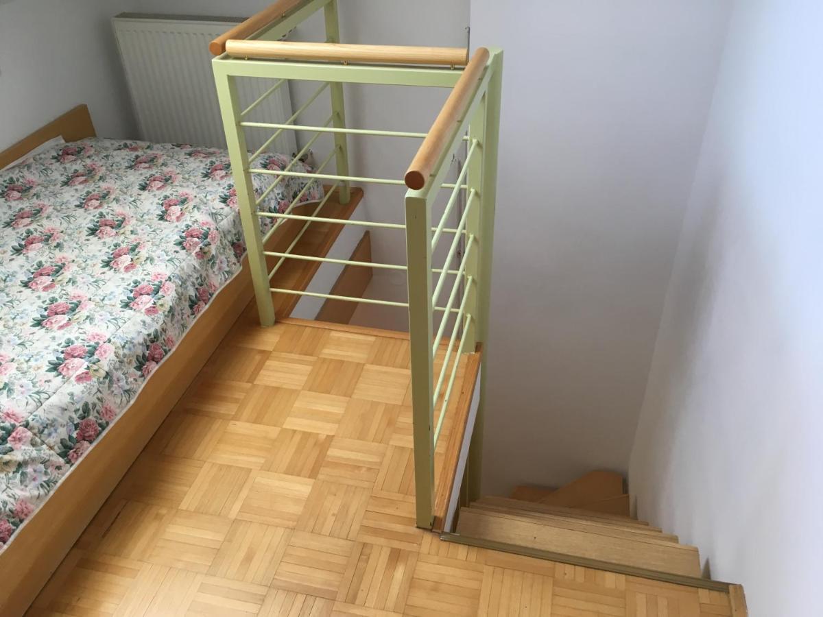 J-Max Apartment เบลด ภายนอก รูปภาพ